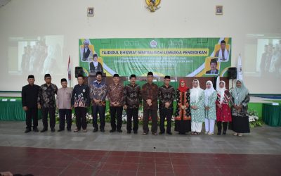 Tajdidul Khidmat Sentralisasi Lembaga Pendidikan